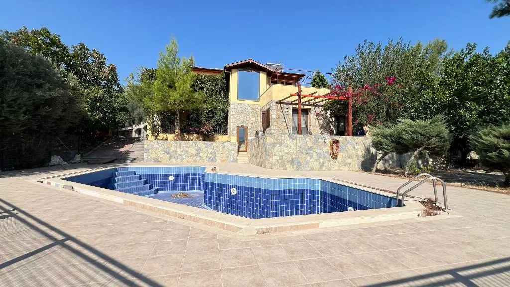 Property in Seydikemer